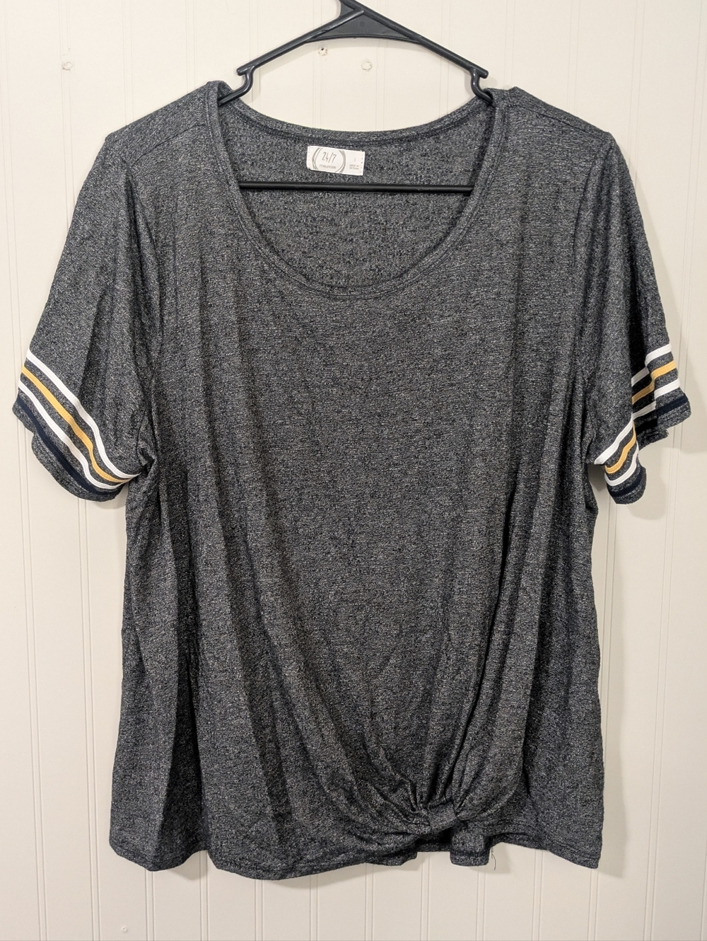 Knot Front Tee